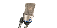 product_detail_x2_desktop_tlm-103-d-with-sg1_neumann-digital-studio-microphone_m