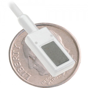 Flat Frequency Response for Sennheiser Transmitters with a 1/8 (3.5mm) Locking Mini Connector - White