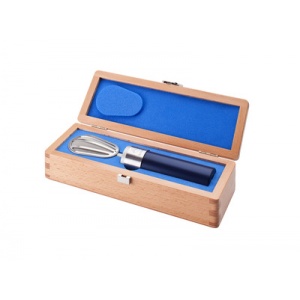 v4woodenboxopen